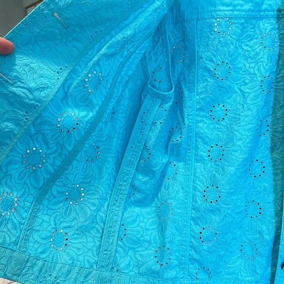 Eyelet Design Jacket - Picture 3 of 6